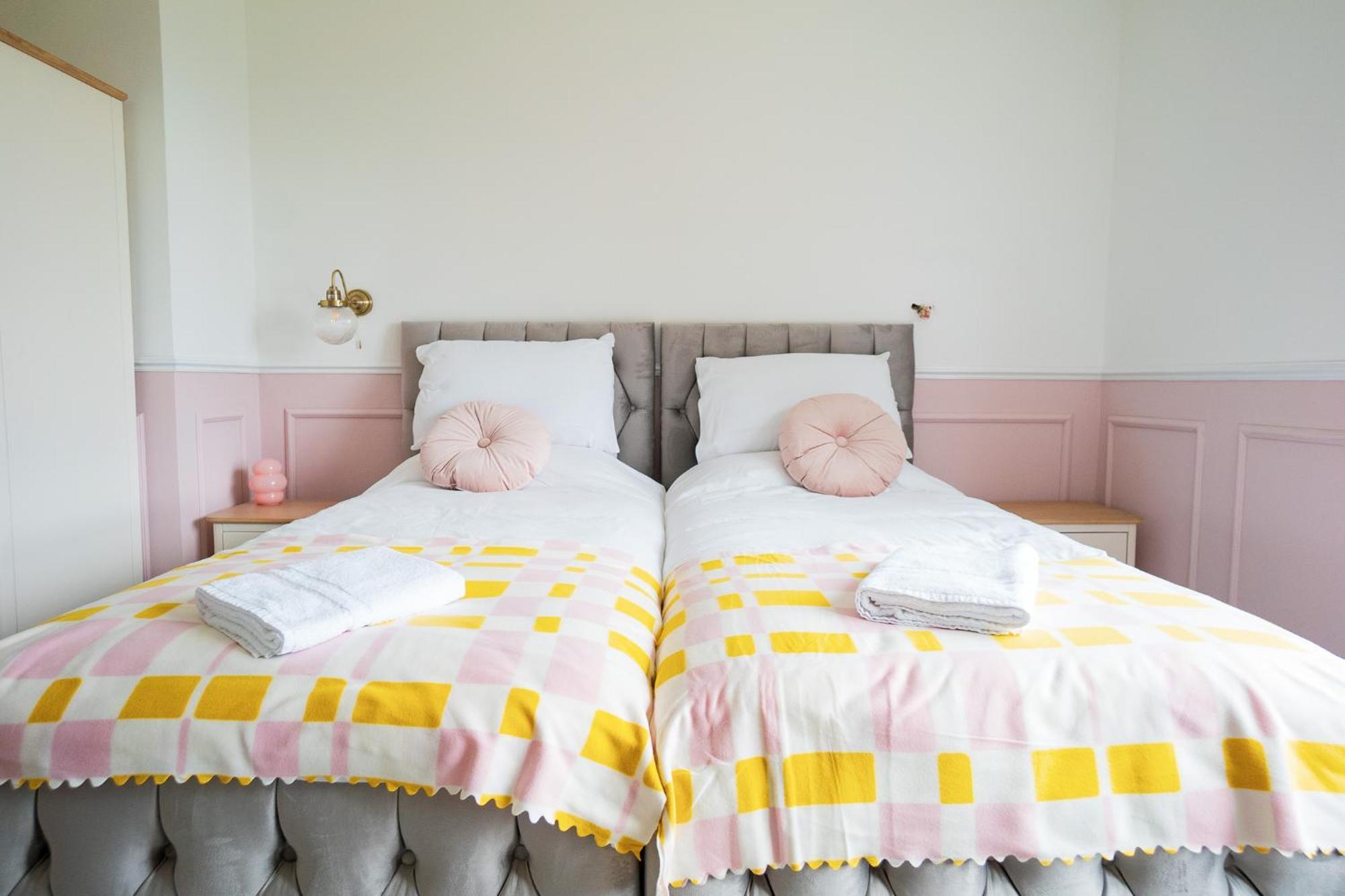 The Brambles Retreat In The Mournes Hotel Annalong ภายนอก รูปภาพ